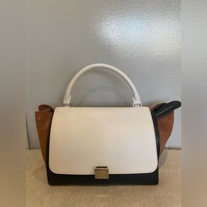 authentic Céline bag with extra strap (price is negotiable)
